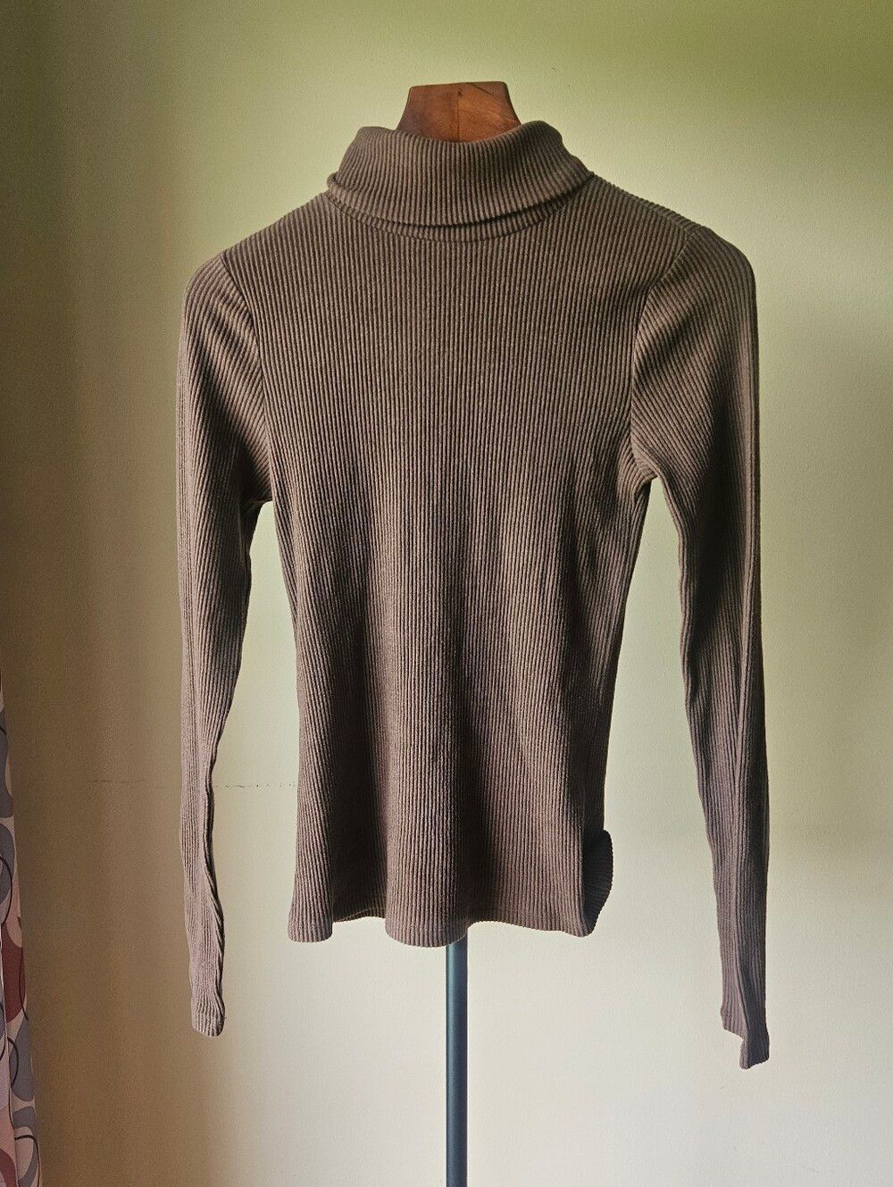 Old Navy Ribbed Cowl-Neck Thin Sweater - Chocolate Brown Size Small